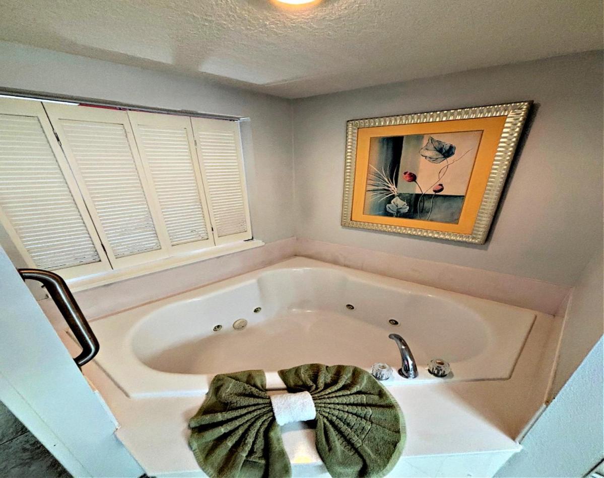 2 Bedroom Resort Condo Direct Oceanfront Wyndham Ocean Walk - Daytona Funland 2226 Daytona Beach Eksteriør bilde